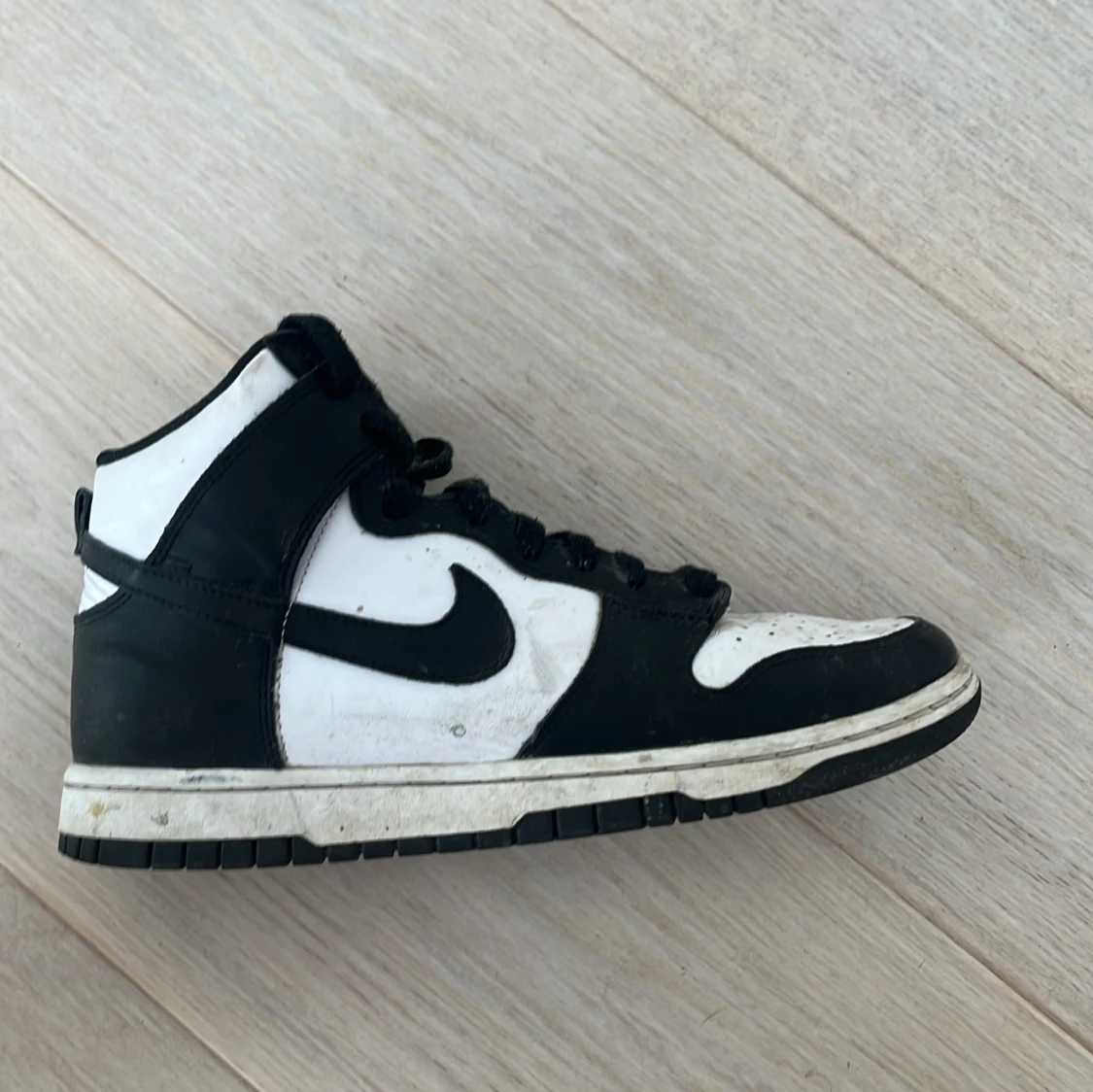 Nike Dunk High ”Panda” - 90