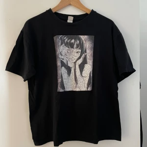 T-Shirts - Coola tröjor som inte används, alla är storlek M och köps tillsammans i bundle. 