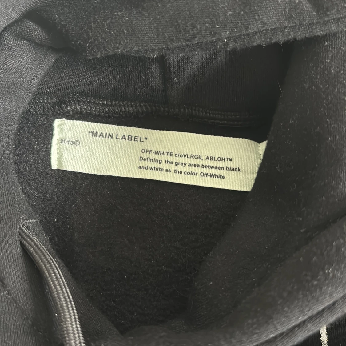 Off white hoodie - 90