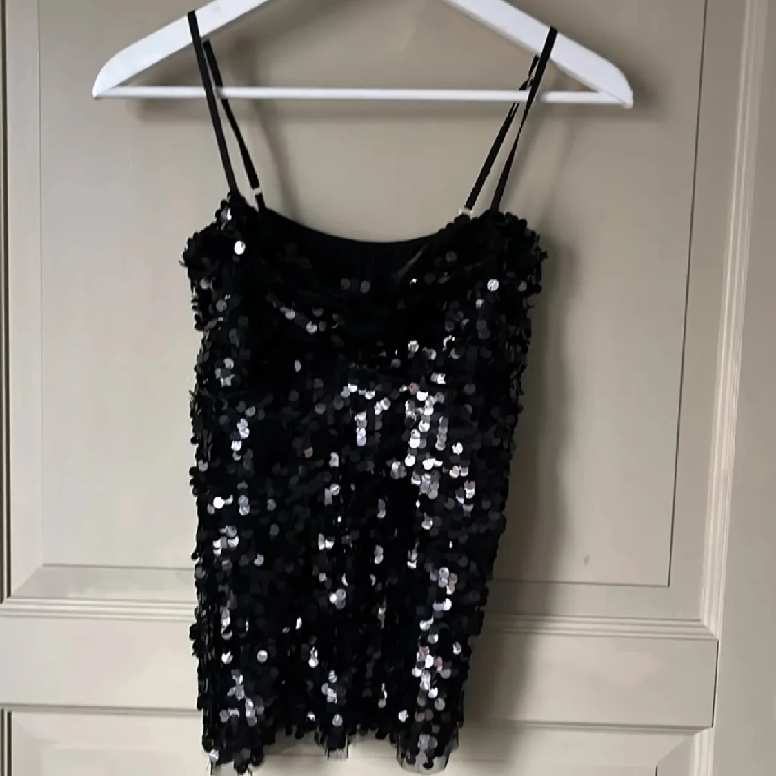 Svart fest topp  - 90