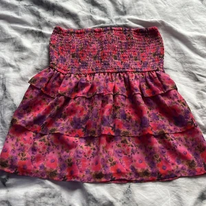 Populär Bikbok kjol - Väldigt bra skick skriv för fler bilder❤️