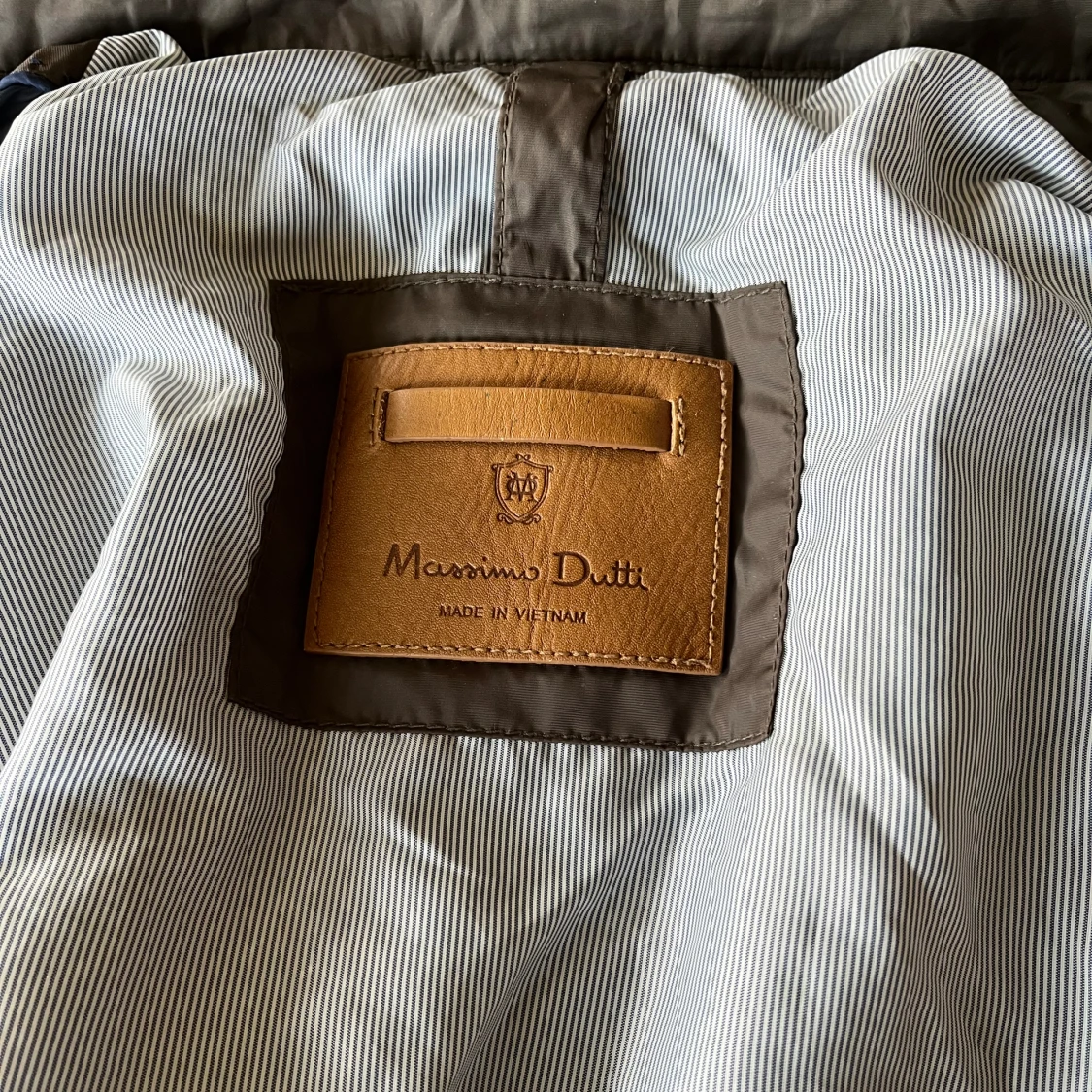 Massimo dutti jacka - 90