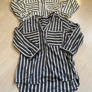 2 randiga skjortor - Storlek XS Fint skick 