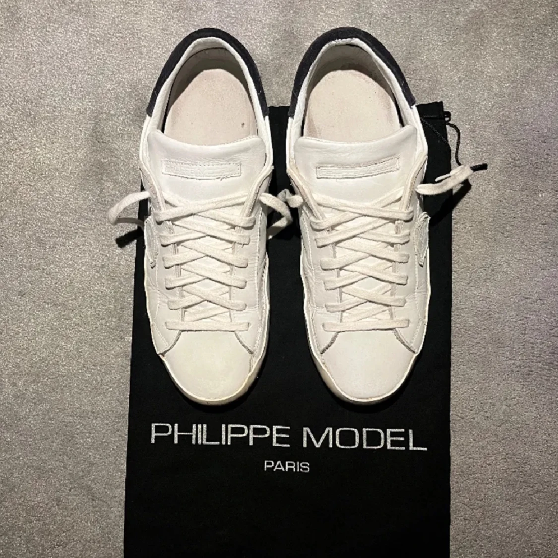Philippe Model  - 90