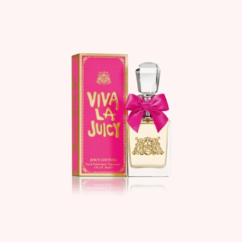 Juicy Couture Viva La Juicy EdP 30 ml Aldrig använd. Nypris 625 kr . Övrigt.