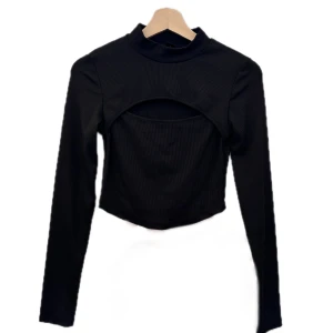 Svart topp - Helt ny ✨⭐️ Storlek S