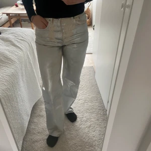 Zara silver jeans - Använd två gånger Str 36