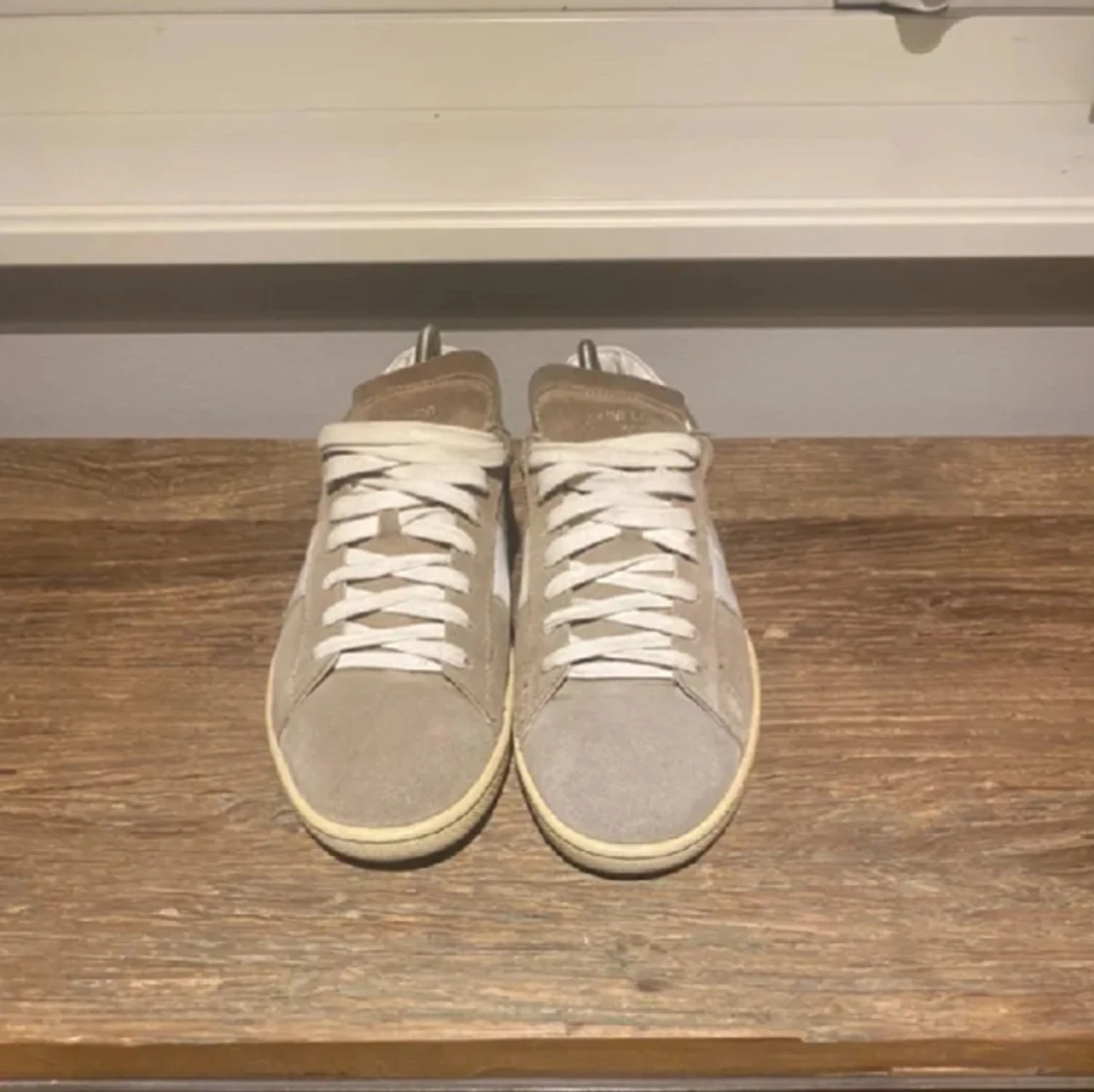 Yves Saint Laurent skor