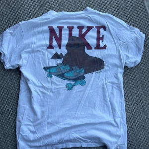 Nike t shirt - Storlek L