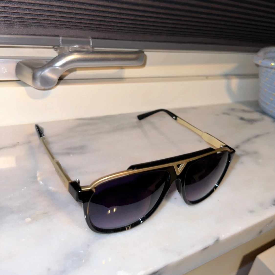 LV solglasögon  - 90