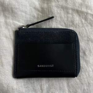 En helt ny, oanvänd plånbok från Sandqvist (orginalpris 750kr)❤️