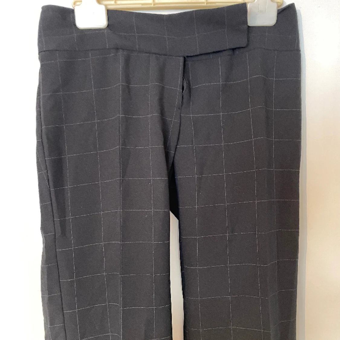 Lowwaisted rutiga kostymbyxor