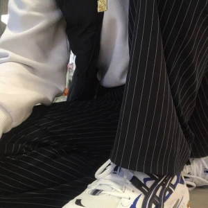 Byxor - Säljer mina byxor VENDERBYS, andvänt få gånger🫶🏻