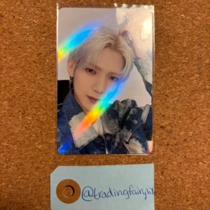 yeosang album pob pc / non album pc - skriv för fler bilder eller några frågor 🩵 köp genom ”köp nu” eller swish <3