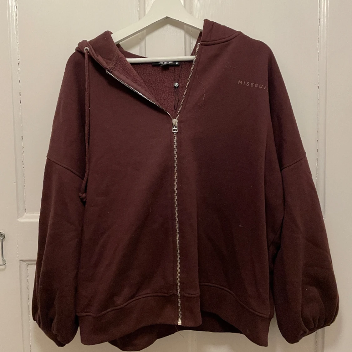 Hoodie från Nelly - 90