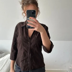 Brun skit snygg tröja  - Säljer min bruna tröja. Vid frågor är de bara att skriva🙈