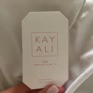 Kayali parfym test, Eden - Sparkling Lychee. (Endast testad en gång)