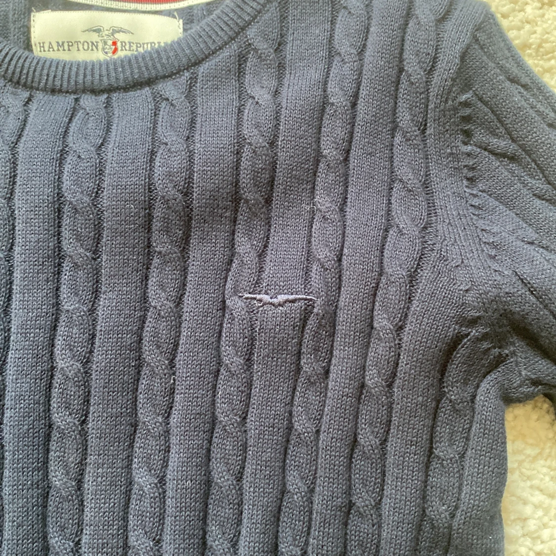 Marinblå tröja - 90