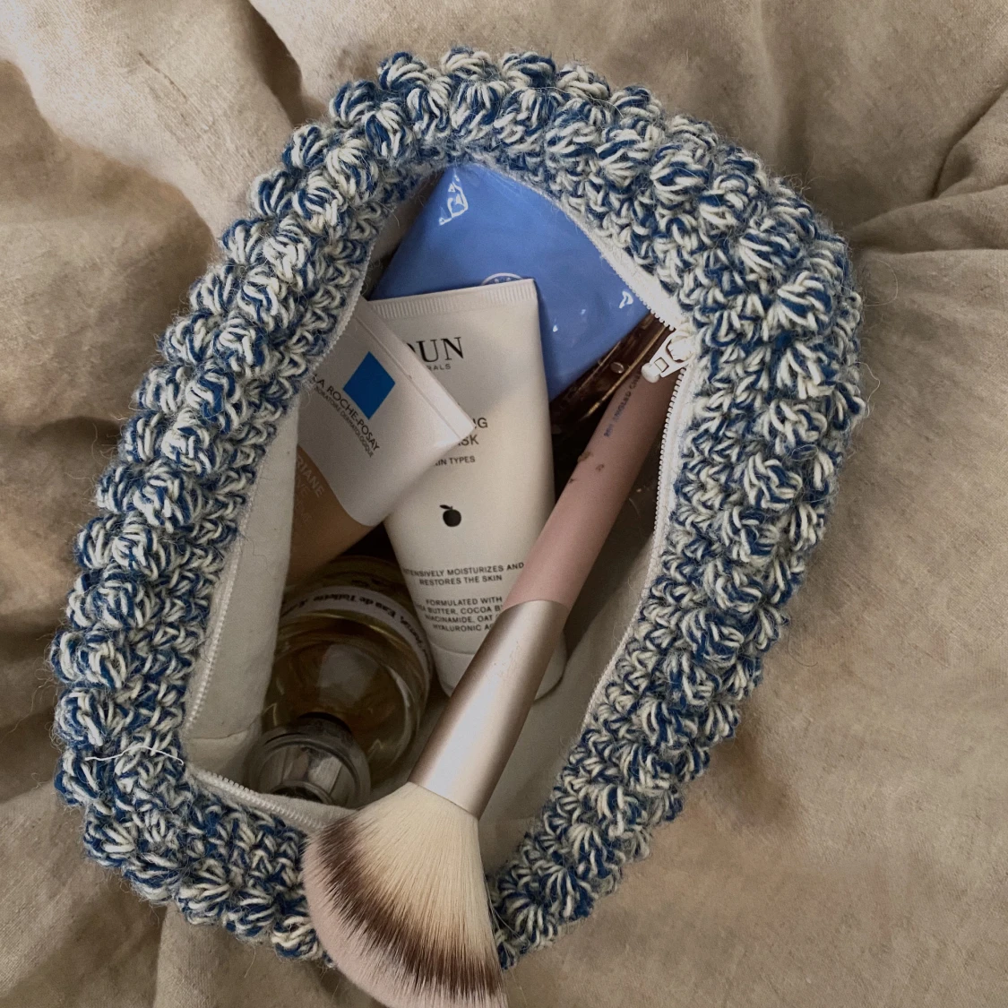 bubblig sminknecessär - 90