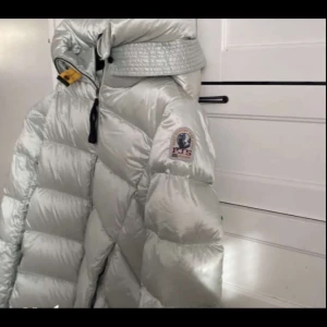 Jacka - Ny jacka som används 1 gång, fel köp!