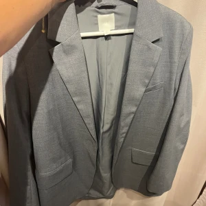 Grå kavaj/ blazer - Super snygg blazer/kavaj
