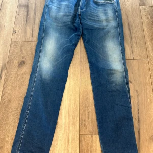 Replay Anbass, Hyperflex, 31/32 - Säljer ett par schyssta Replay Hyoerflex Anbass jeans. Storlek 31/32.