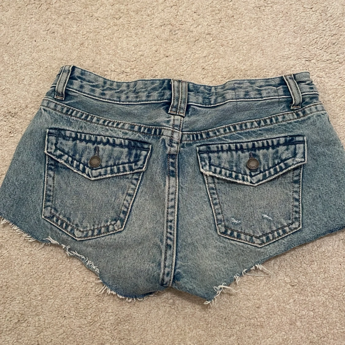 Lågmidjade shorts - 91