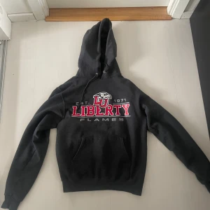 Vintage college hoodie - Storlek S Skick 9/10  Pm för mer bilder 📷