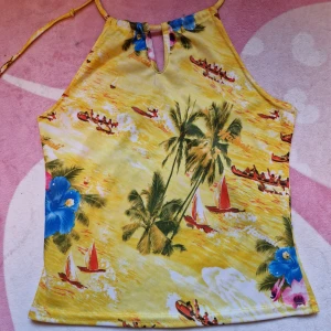 Sommar topp - Fint skick knyts upp