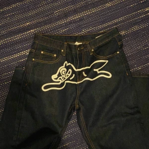 Running Dog Jeans Y2K - Fits good 😵‍💫 Never worn   Message for more info 