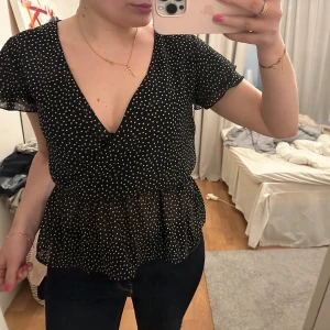 Prickig topp  - Super fin! 🦋🦋