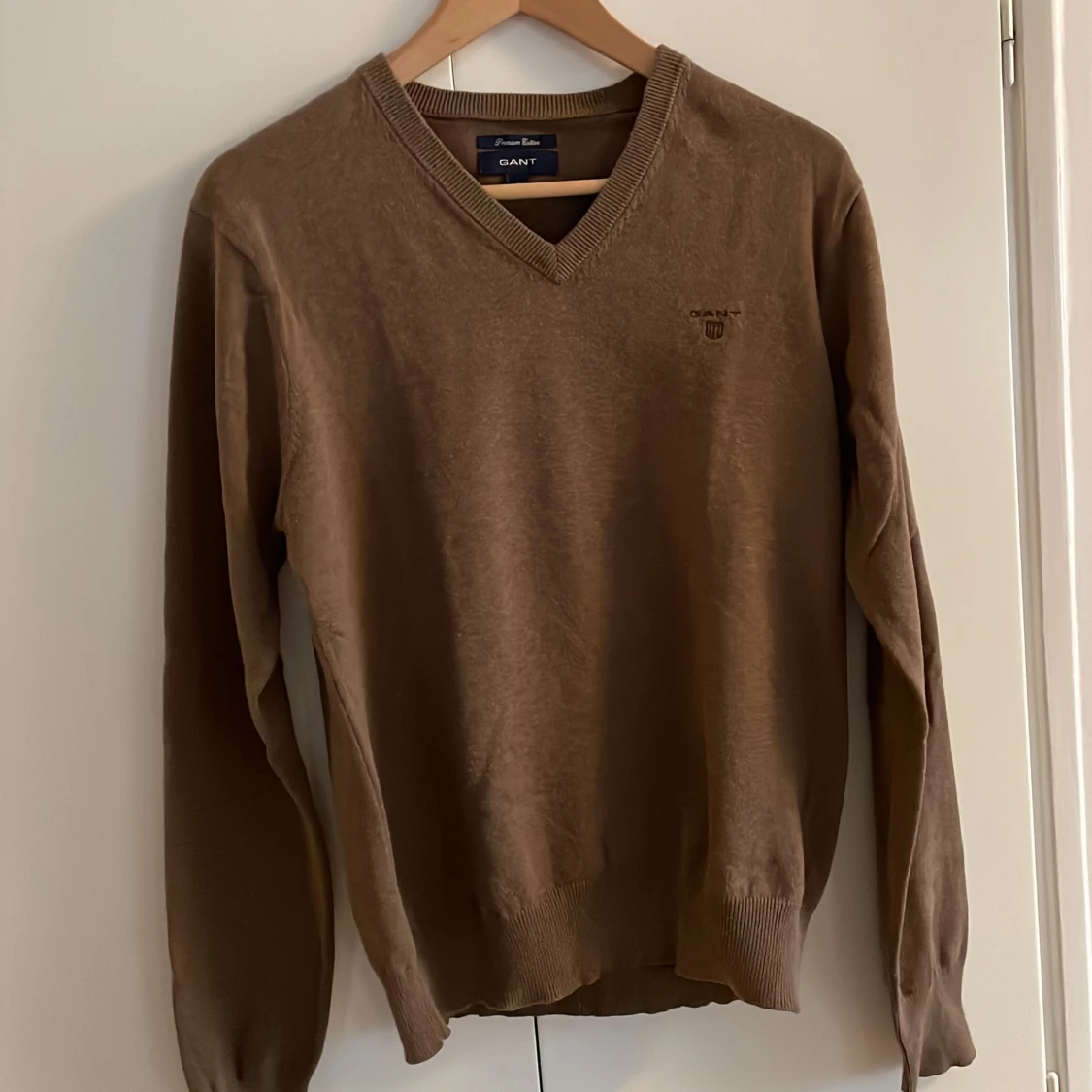 Brun Gant sweatshirt (stl S)  