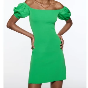 Zara kjole - Selges da den ikke blir brukt!💗