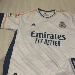 Real Madrid T-shirt bra skick