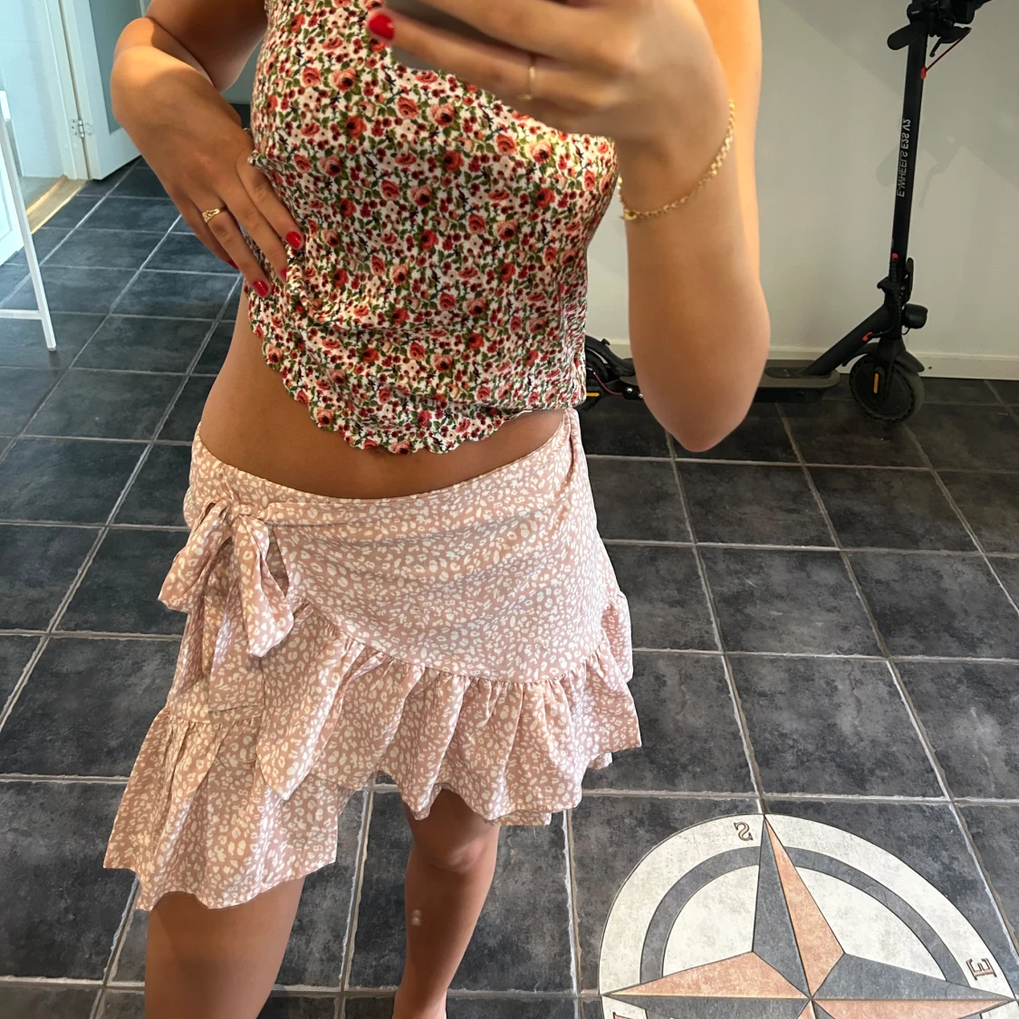 Kjol med volanger - 90