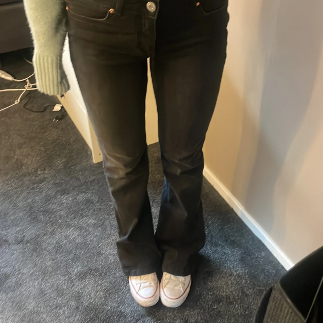 Mid waist bootcut/straight jeans