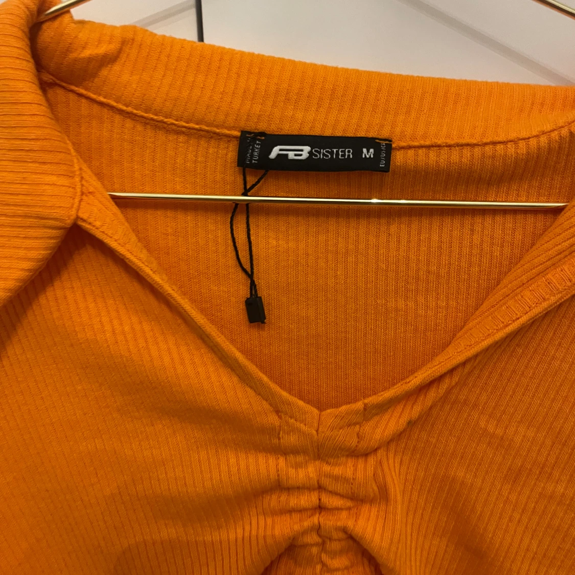 Orange crop top  - 90