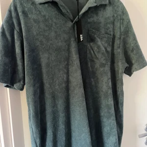 Piké  - Piké i storlek m aldrig använd 