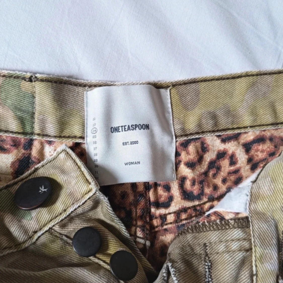 Oneteaspoon gröna leopard shorts  - 92