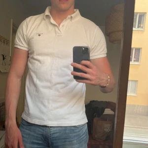 Piké - Vit gant piké i strlk M