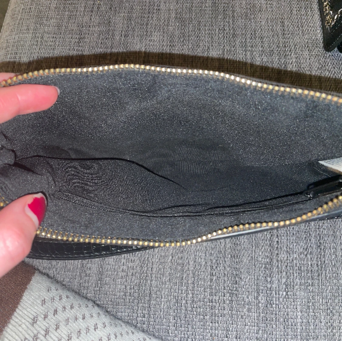 Svart väska  - 91