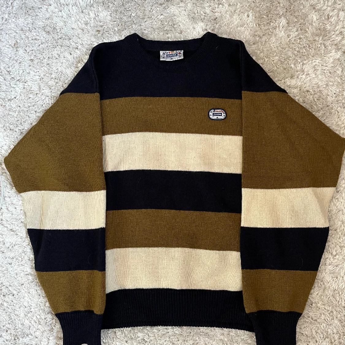 Stickad marine tröja - 90