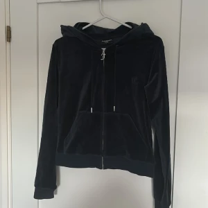 Juicy couture dress - Bra skick, använt väldigt fåtal gånger