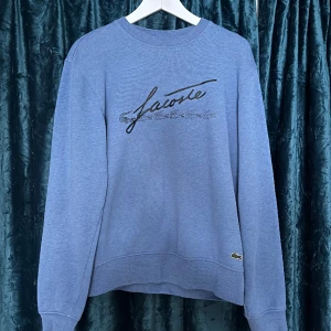 Lacoste tröja - Tröja från Lacoste | ljusblå 🟦 | Inga defekter | Strl M | Fler bilder i pm |