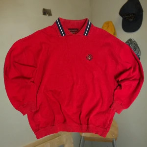 Vintage Ralph Lauren Shirt - 👤Check out 1998coffeeshop on Instagram 🌍📦Items shipped within 4 days ♻️This item is preloved - meaning it is fully sustainable, second hand may show minor signs of wear. Obvious ones will be stated 📸Any further questions do not hesitate to ask!