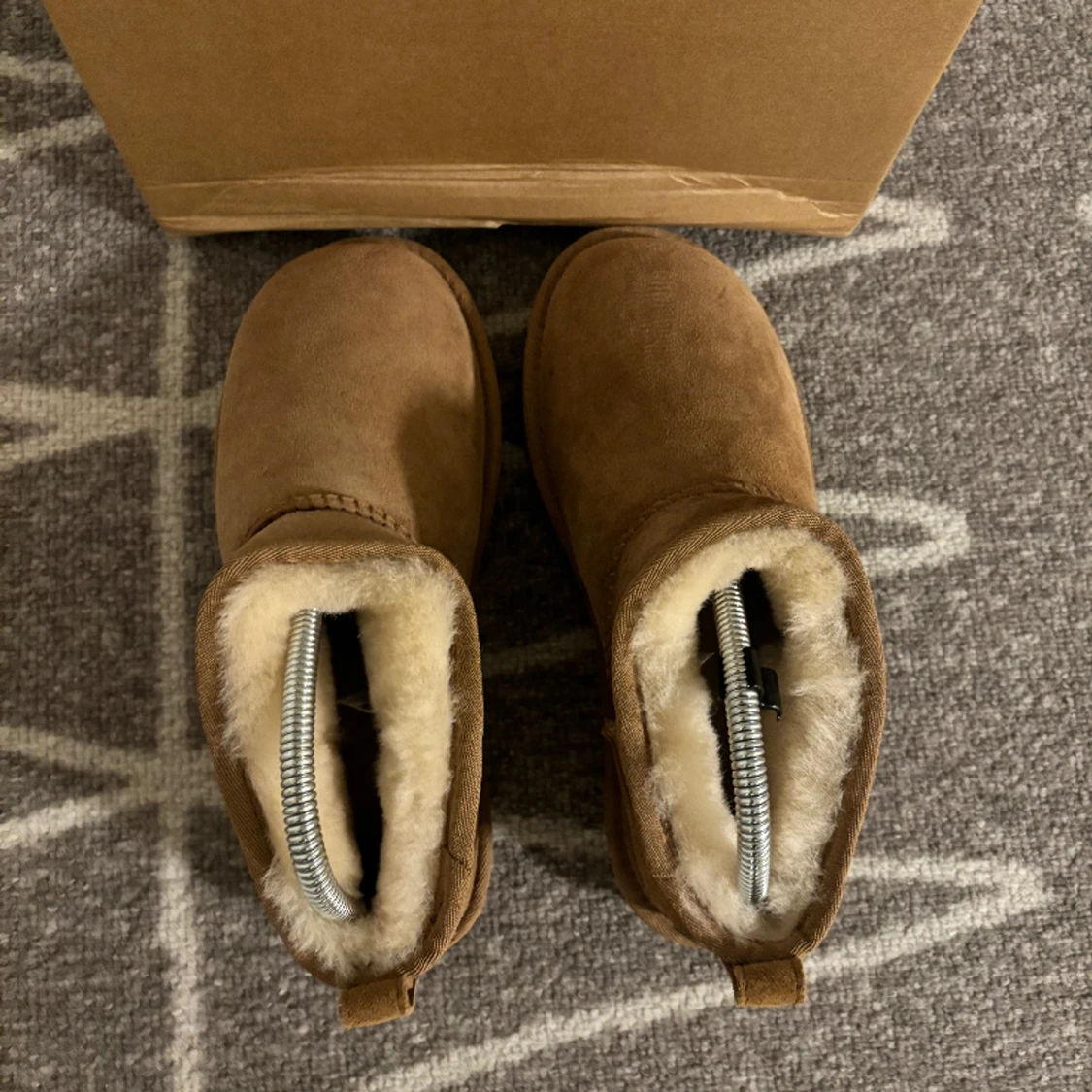 Uggs - 91