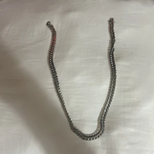 rostfritt sliver halsband - silver halsband som inte använda pris kan diskuteras 