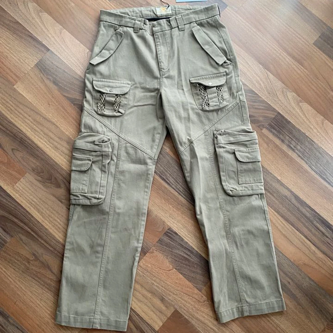 TV net cargo pants