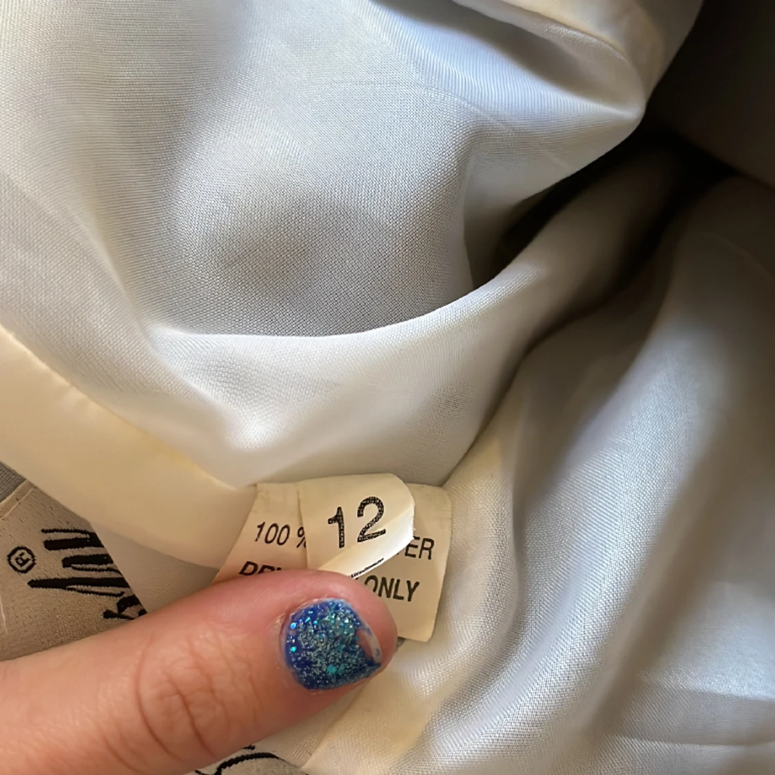 Svart balklänning - 91