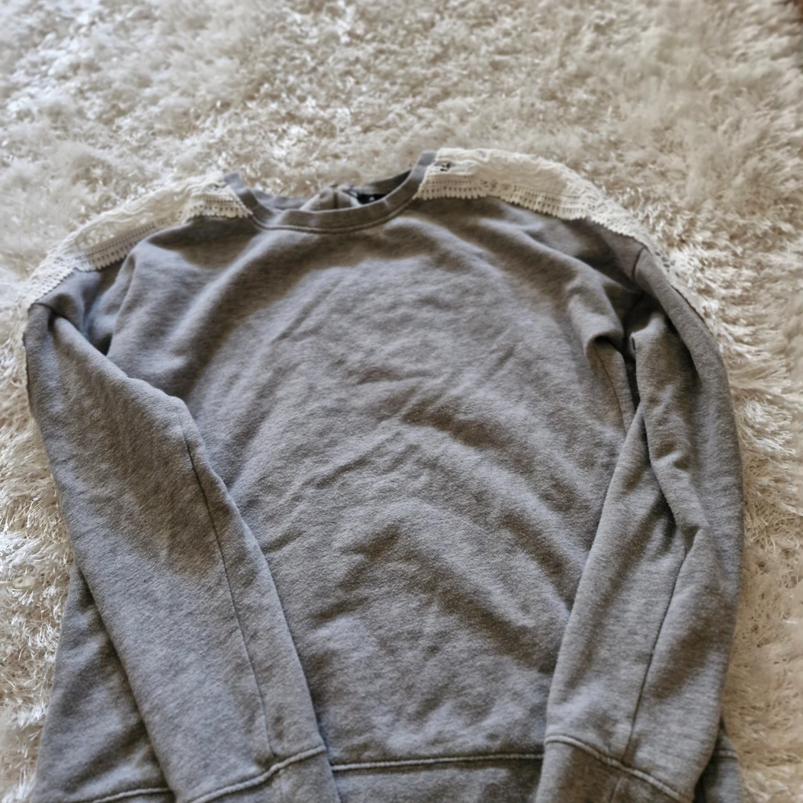 Fin tjocktröja  - 90